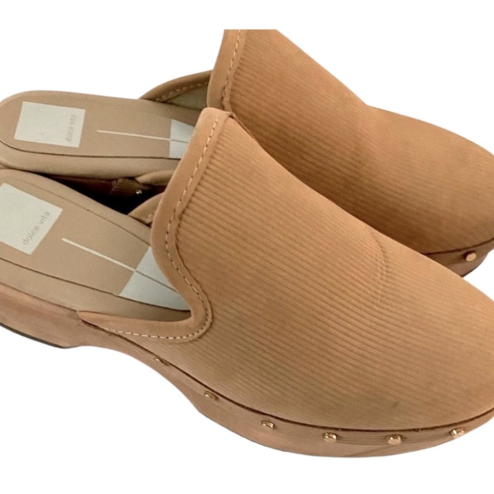 DV by DOLCE VITA Closen Nubuck Camel Studded Wooden Heel Clogs Size 8 GUC - Picture 5 of 6